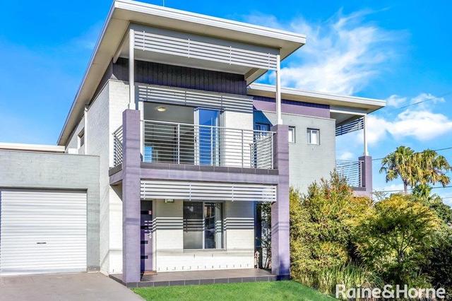 2/32 Monfarville Street, NSW 2760