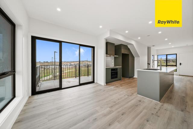 38/6 Inge King Crescent, ACT 2611