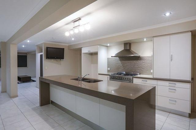 5 Wallaroo Way, QLD 4214