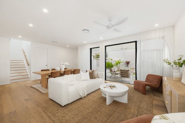 2/8 Tulip Lane, QLD 4556