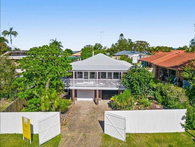 18 Merinda Court, QLD 4215