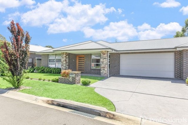 4 Manorina Place, NSW 2573