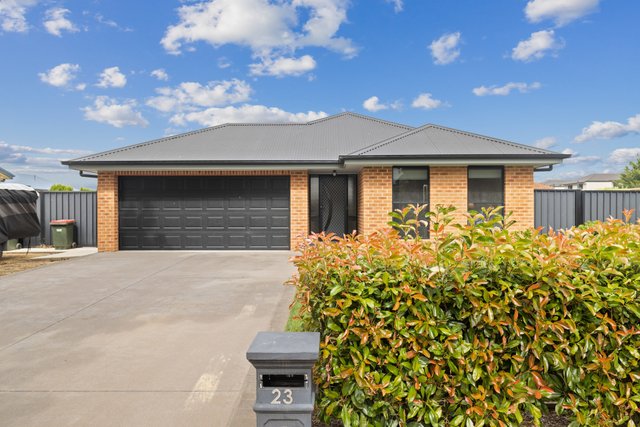 23 Birch Drive, NSW 2621