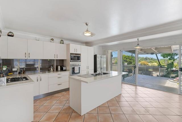 5 Bramcote Street, QLD 4032