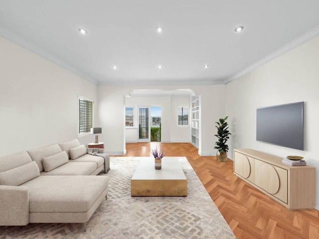 2/22 Etham Avenue, NSW 2027