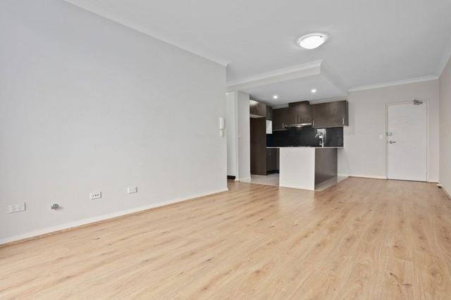 206/8A Myrtle Street, NSW 2148