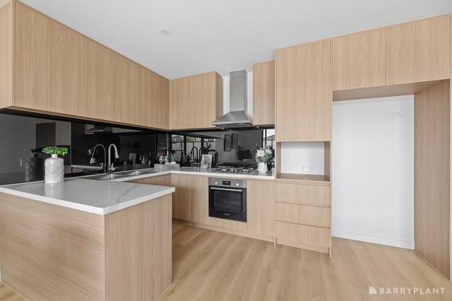2 & 4/4 White Road, VIC 3152