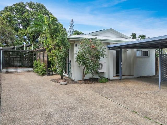 2/5A Church Street, QLD 4810