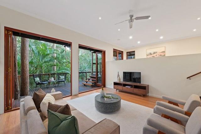 16 View Crescent, QLD 4054