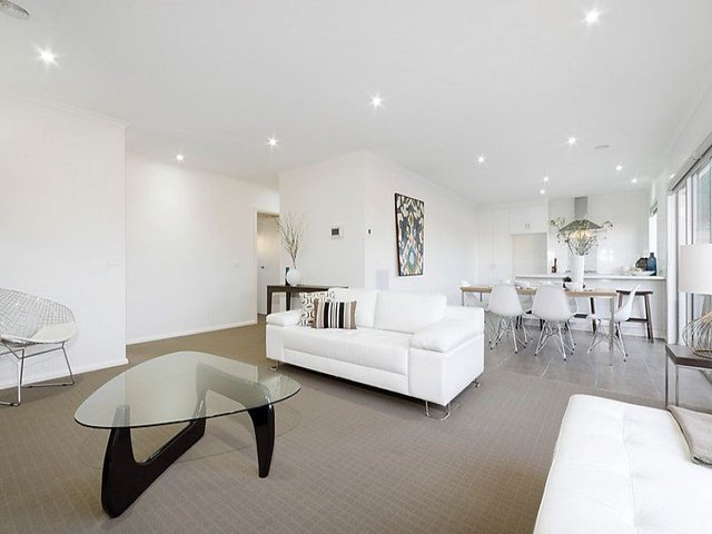 2/26 Lascelles Avenue, VIC 3218