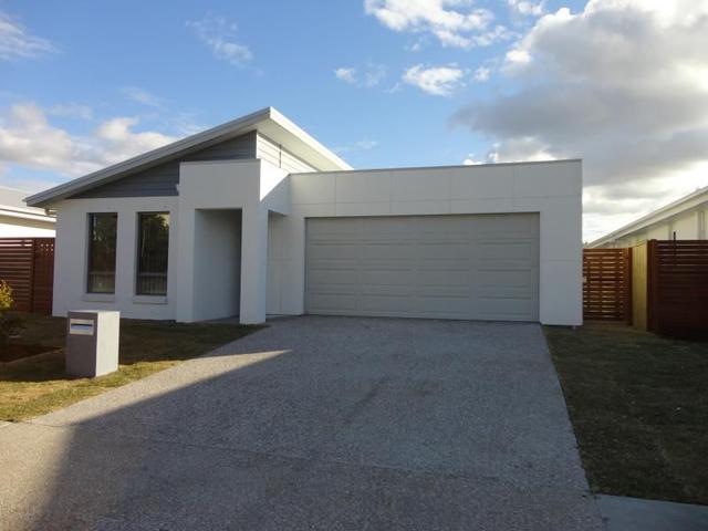 4/6 Pendraat Parade, QLD 4212