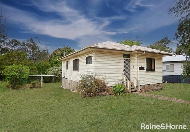 18 Robert Street, QLD 4304