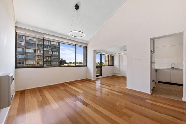 14/343 Beaconsfield Parade, VIC 3182