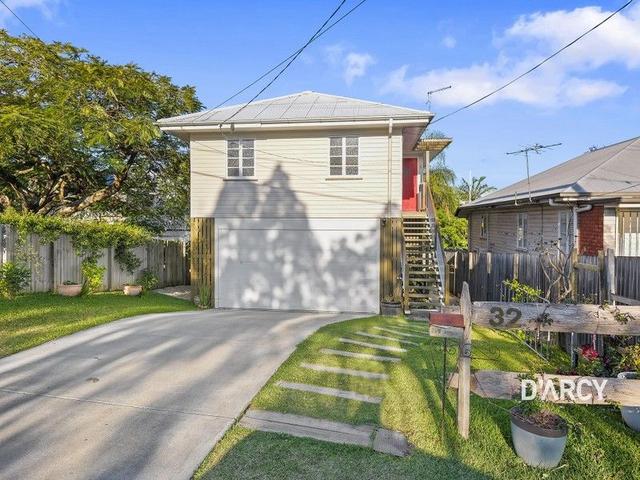 32 Dovedale Cr, QLD 4060