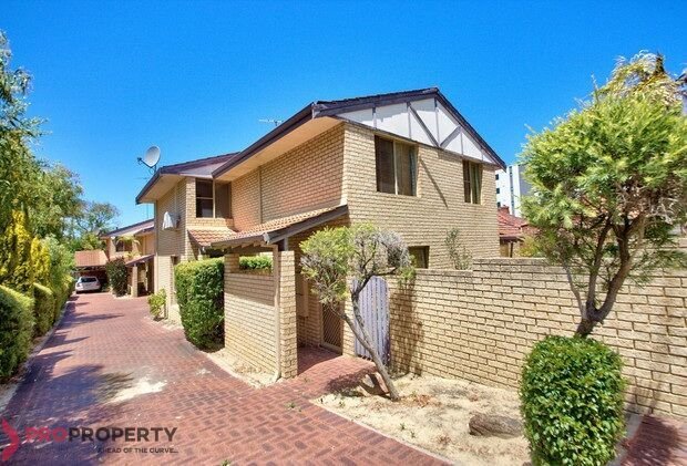 2/259 Vincent Street, WA 6007