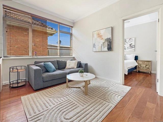 8/55 Foam St, VIC 3184