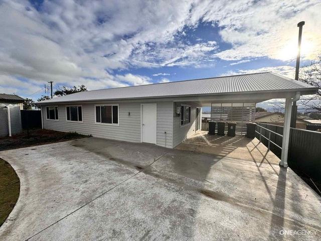 2/51 Barton Street, NSW 2337