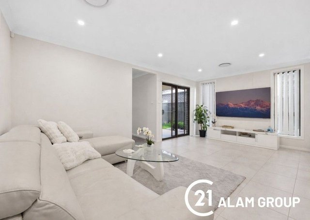 13 Armidale Street, NSW 2557