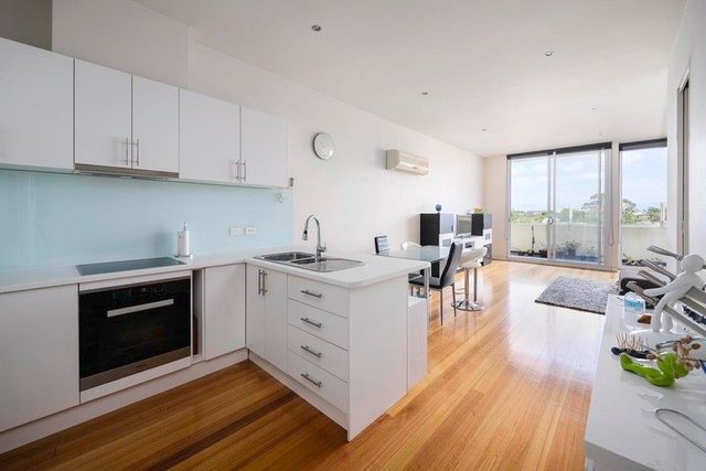 2/166 Lygon Street, VIC 3057