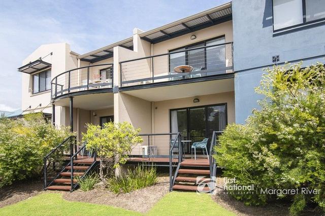 130/1 Resort Place, WA 6285