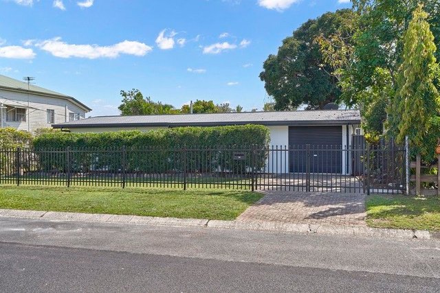 14 Ward Street, QLD 4870