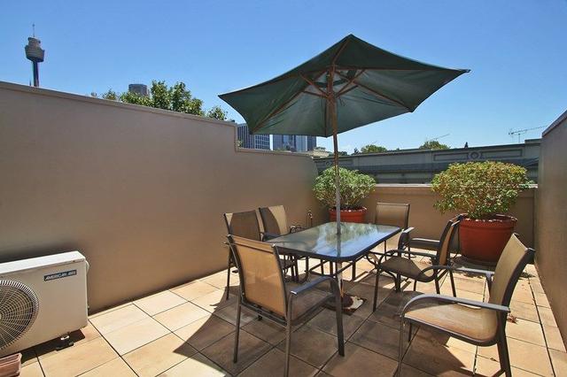 201/87-91 Cathedral Street, NSW 2011