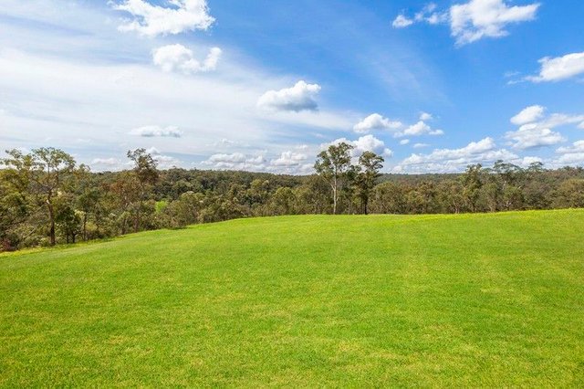 15 Bloodwood Place, NSW 2156