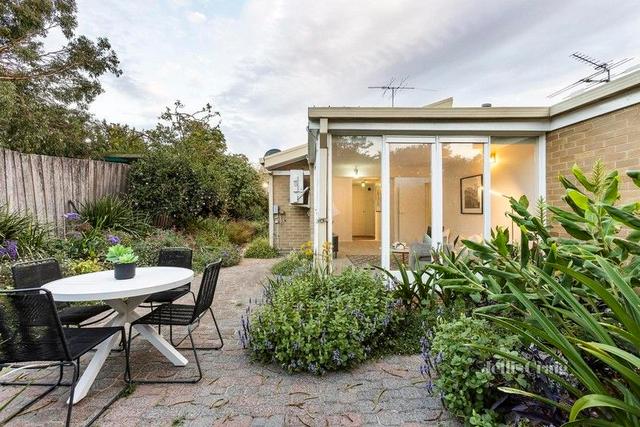 4/61 Ashburn Grove, VIC 3147