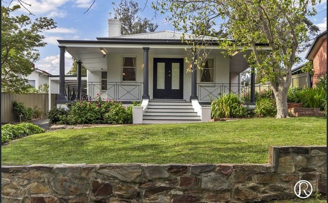 12 Sitters Memorial Drive, SA 5066
