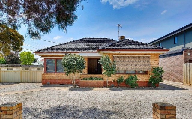 44 Wedge Street South, VIC 3030