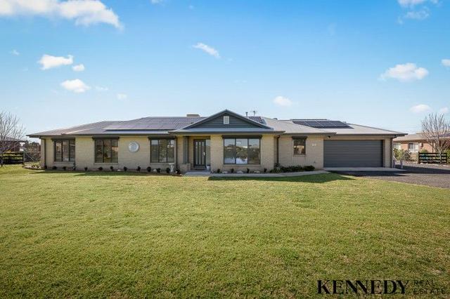 34 Cypress Way, NSW 2647