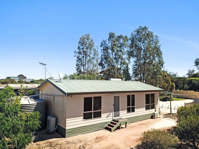 34 Henry Road, SA 5331
