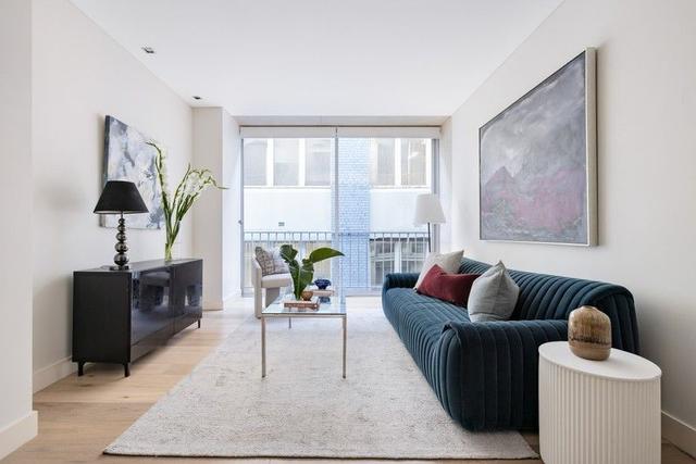 302/21 Brisbane Street, NSW 2010