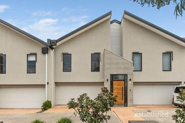 210 Sanctuary Lakes North Boulevard, VIC 3030
