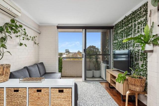 502/365 Cambridge Street, WA 6014