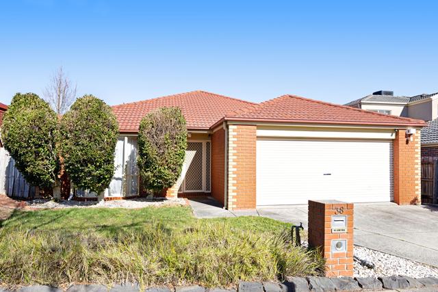 38 Pia Drive, VIC 3178