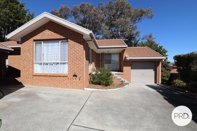 2/56 Emery Crescent, NSW 2620