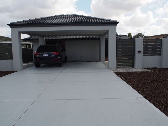 9 Thursley Way, WA 6062