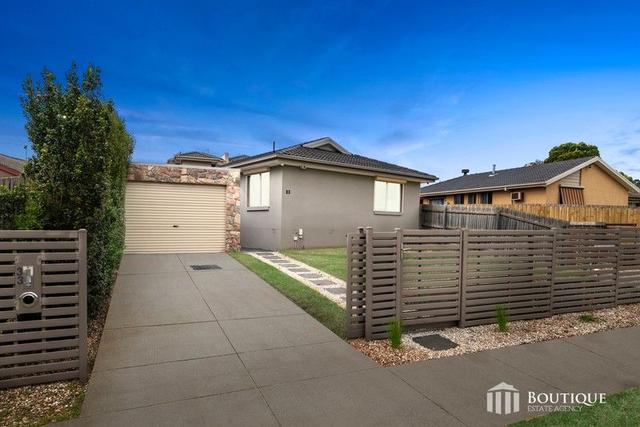 33 Amalfi Drive, VIC 3802