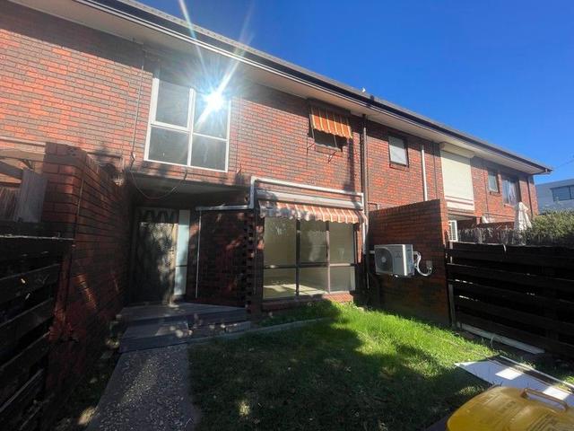 3/12-14 Noble Street, VIC 3174