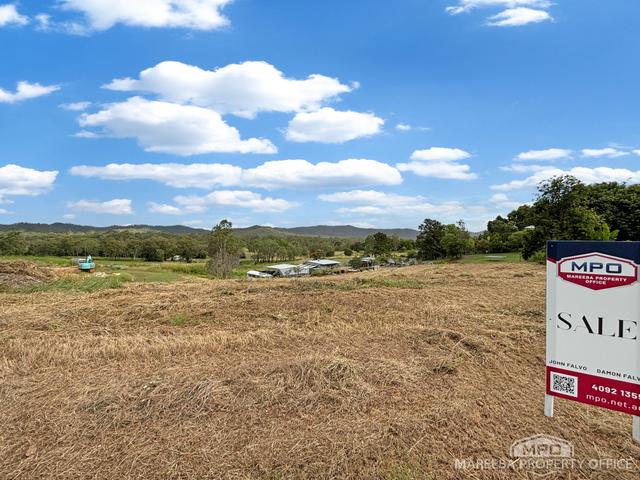 14 Santowski Crescent, QLD 4871