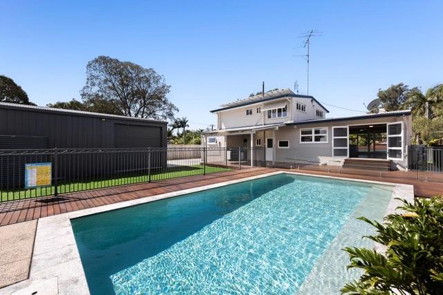 4 Centenary Crescent, QLD 4558