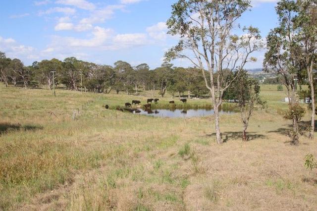 112 Sunnyside Loop Road, NSW 2372