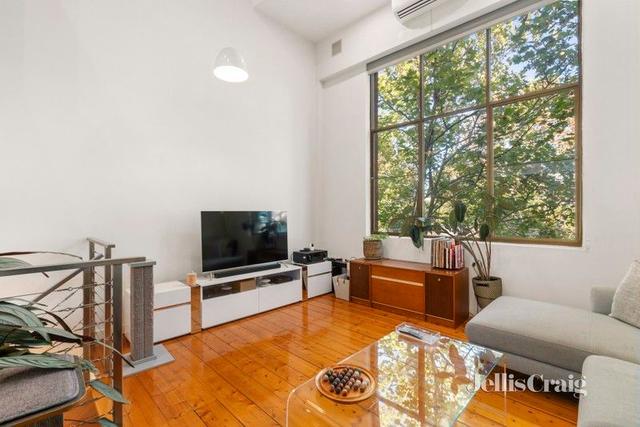 6/82 Trenerry Cres, VIC 3067