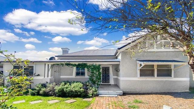 11 Atkinson Street, NSW 2850