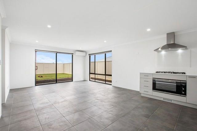22 Tranquil Loop, WA 6171