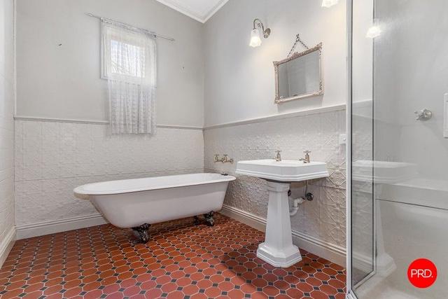 156 Rowan Street, VIC 3550
