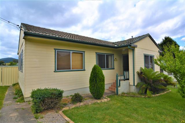 11 Higgins Street, NSW 2790