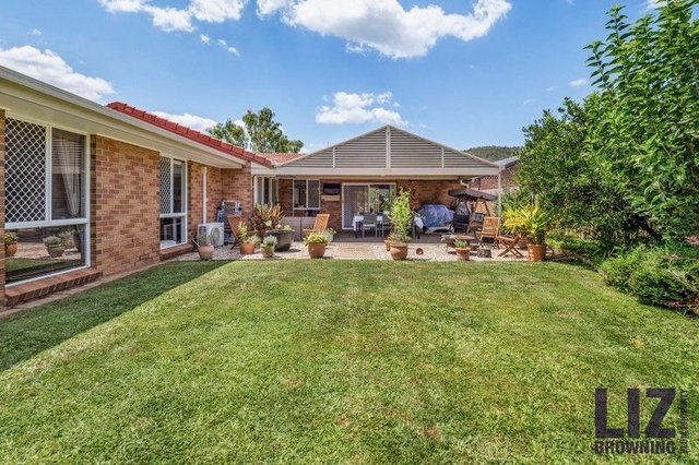 10 Codford Place, QLD 4069