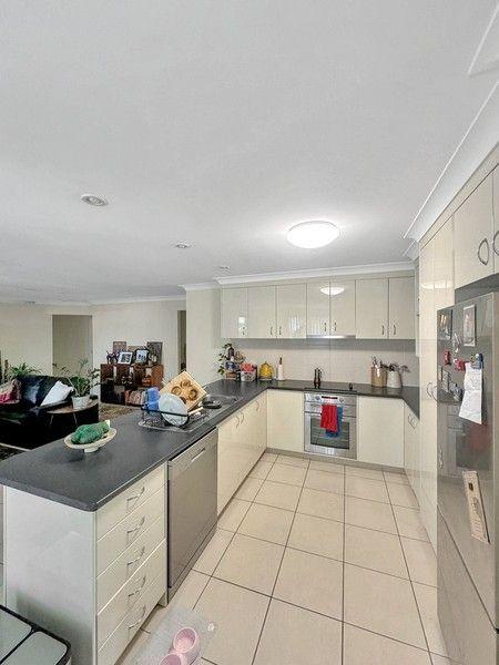 4 Brittany Crescent, QLD 4305